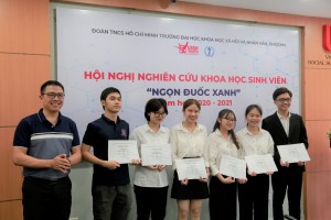 Hội nghị nghiên cứu khoa học sinh viên “Ngọn đuốc xanh” năm học 2020-2021