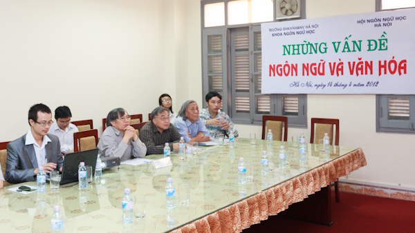 Những vấn đề ngôn ngữ và văn hoá