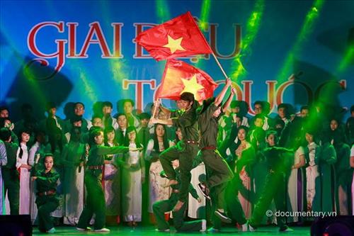 Hội thi tiếng hát cán bộ và sinh viên năm 2014