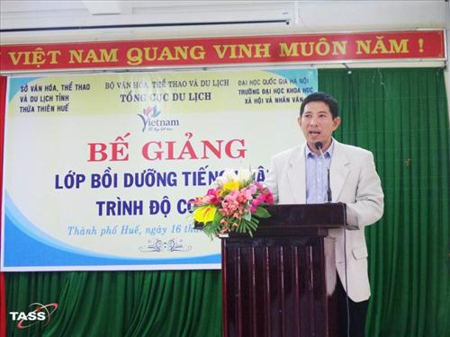 Bế giảng Lớp bồi dưỡng tiếng Nhật trình độ cơ bản tại Miền Trung