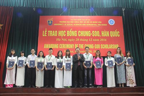 Trao 80 suất học bổng Chung - Soo năm 2016