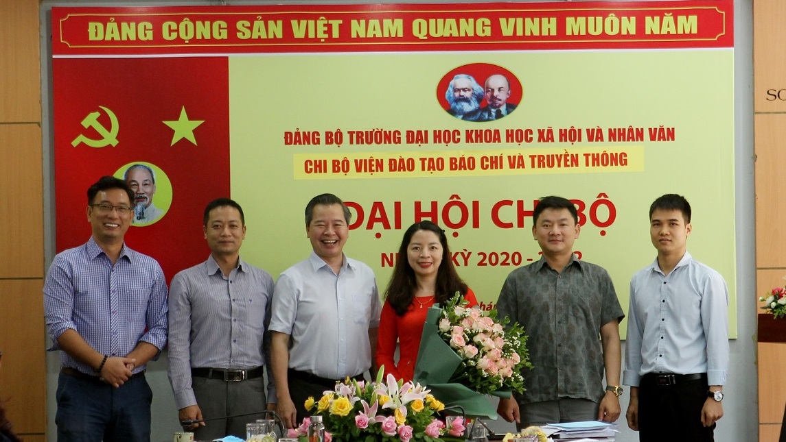 Đại hội Chi bộ Viện Đào tạo Báo chí và Truyền thông: Hoạch định những bước tiến đột phá trong nhiệm kỳ 2020-2022